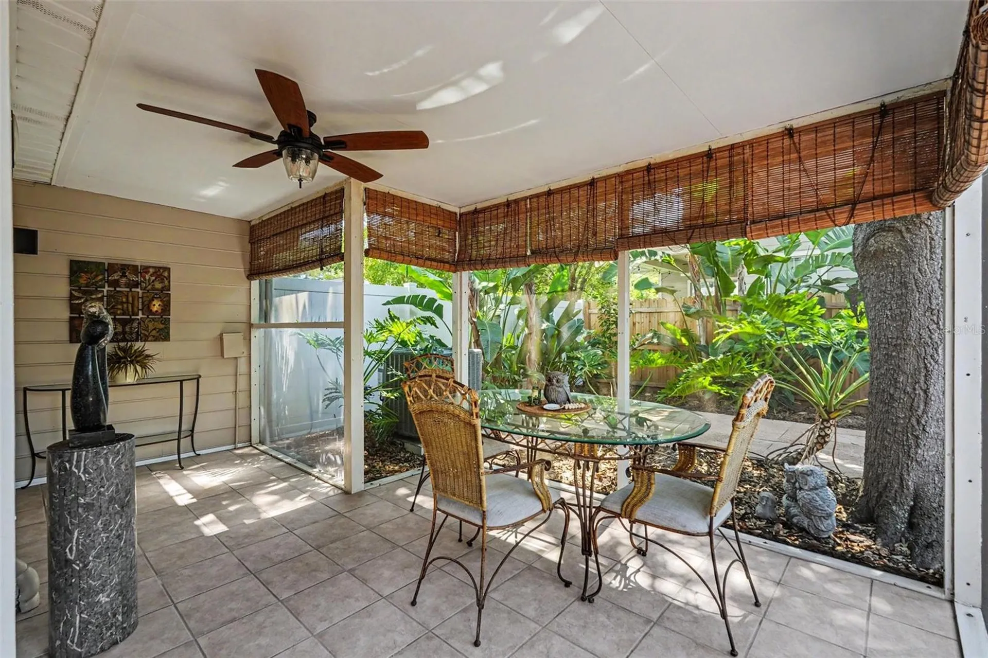 3053 S Concordia Avenue Tampa FL 33629