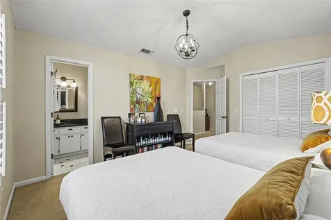 3053 S Concordia Avenue Tampa FL 33629