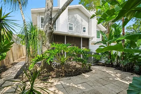 3053 S Concordia Avenue Tampa FL 33629