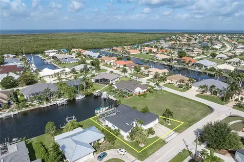 1741 Suzi Street Punta Gorda FL 33950