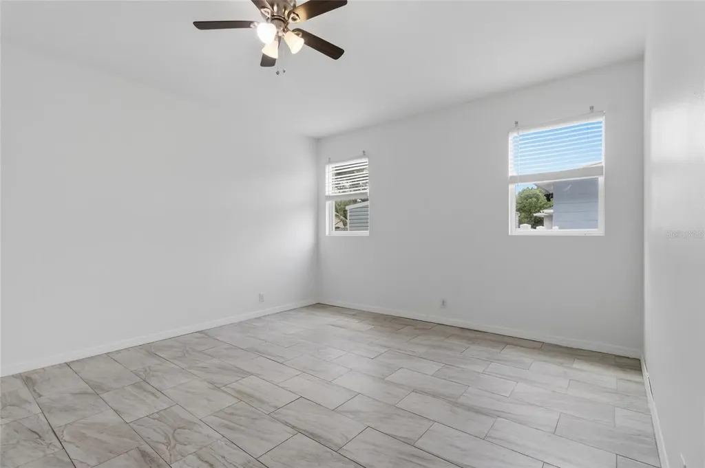 3702 Wiggins Leaf Street Tampa FL 33619
