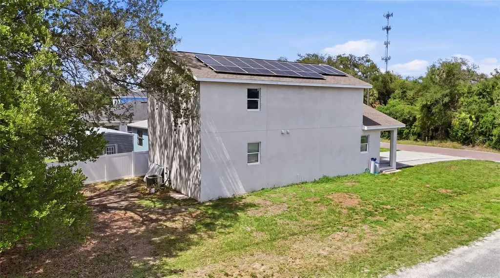 3702 Wiggins Leaf Street Tampa FL 33619