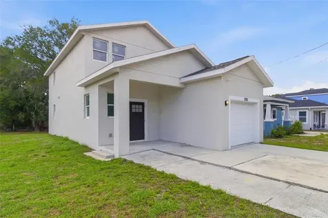 3702 Wiggins Leaf Street Tampa FL 33619