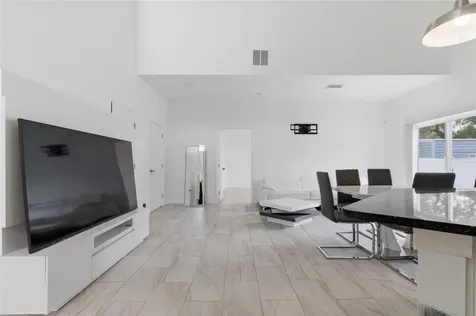 3702 Wiggins Leaf Street Tampa FL 33619