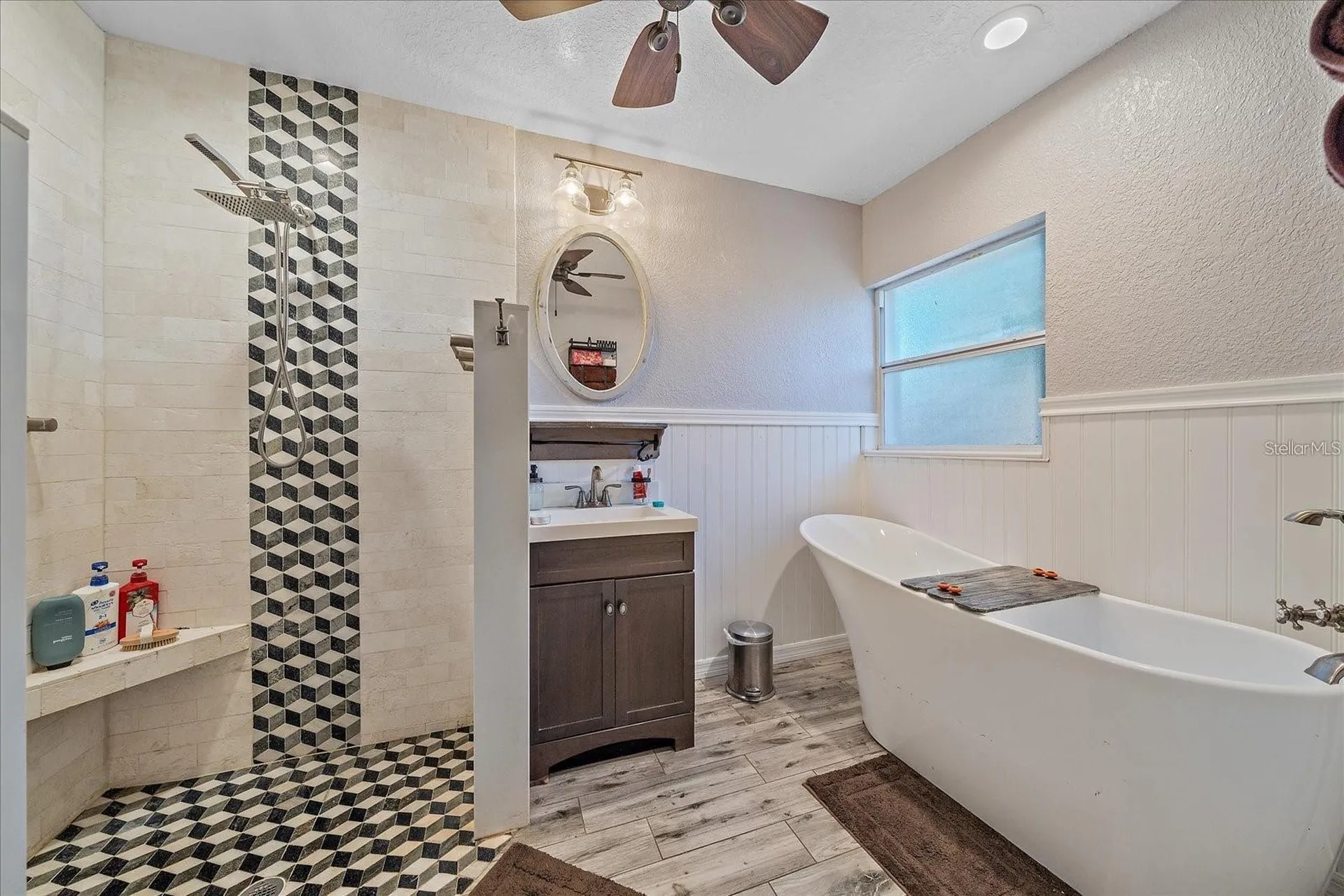 3281 8th Street Sarasota FL 34237