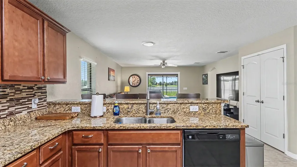 2121 Geneva Drive Lakeland FL 33805