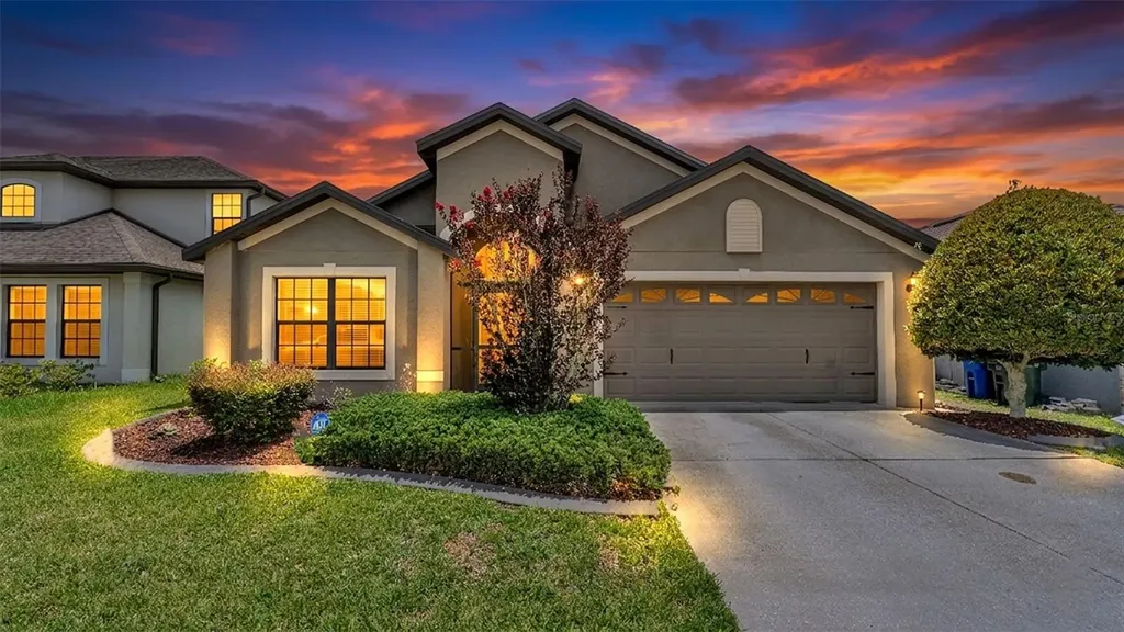 2121 Geneva Drive Lakeland FL 33805