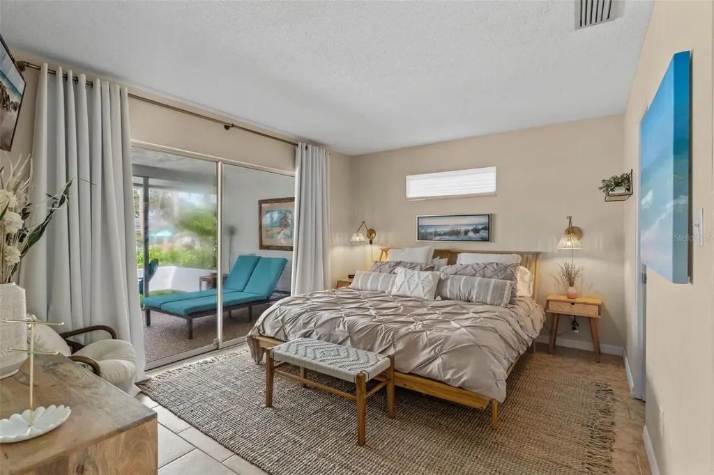 1229 Moonmist Circle Sarasota FL 34242