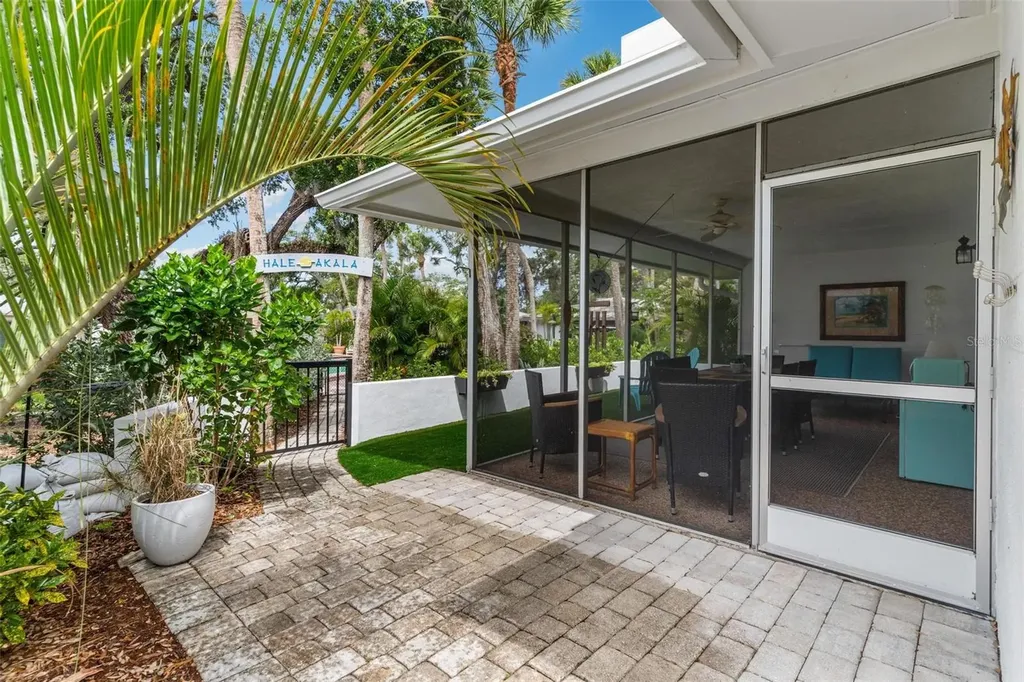 1229 Moonmist Circle Sarasota FL 34242
