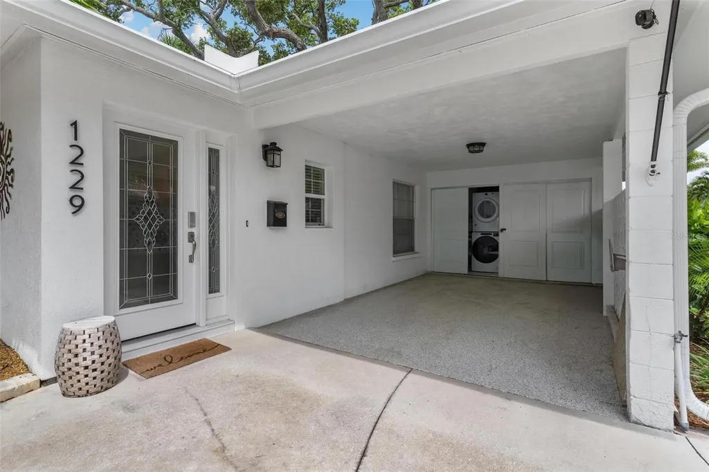 1229 Moonmist Circle Sarasota FL 34242