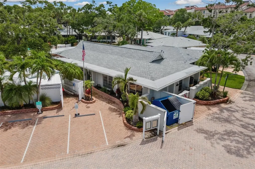 1229 Moonmist Circle Sarasota FL 34242