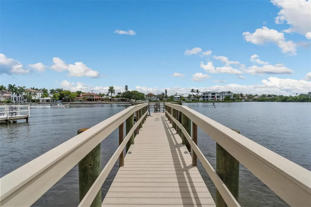 1229 Moonmist Circle Sarasota FL 34242