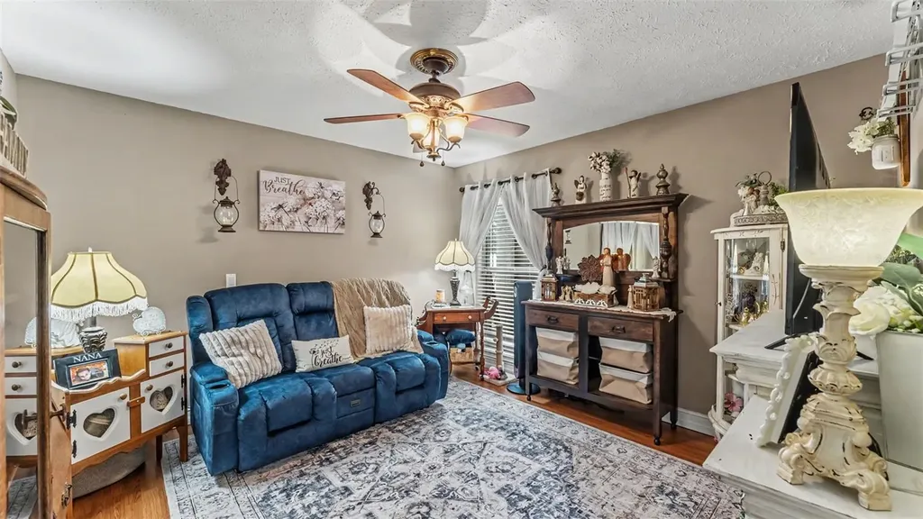 36225 Oak Knoll Loop Dade City FL 33525