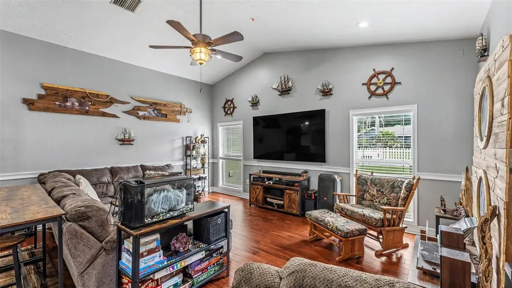 36225 Oak Knoll Loop Dade City FL 33525