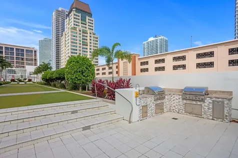 175 1st Street S St Petersburg FL 33701