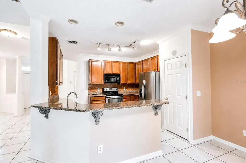 7404 Green Tree Drive Orlando FL 32819