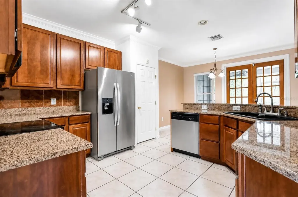 7404 Green Tree Drive Orlando FL 32819