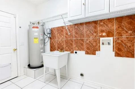 7404 Green Tree Drive Orlando FL 32819