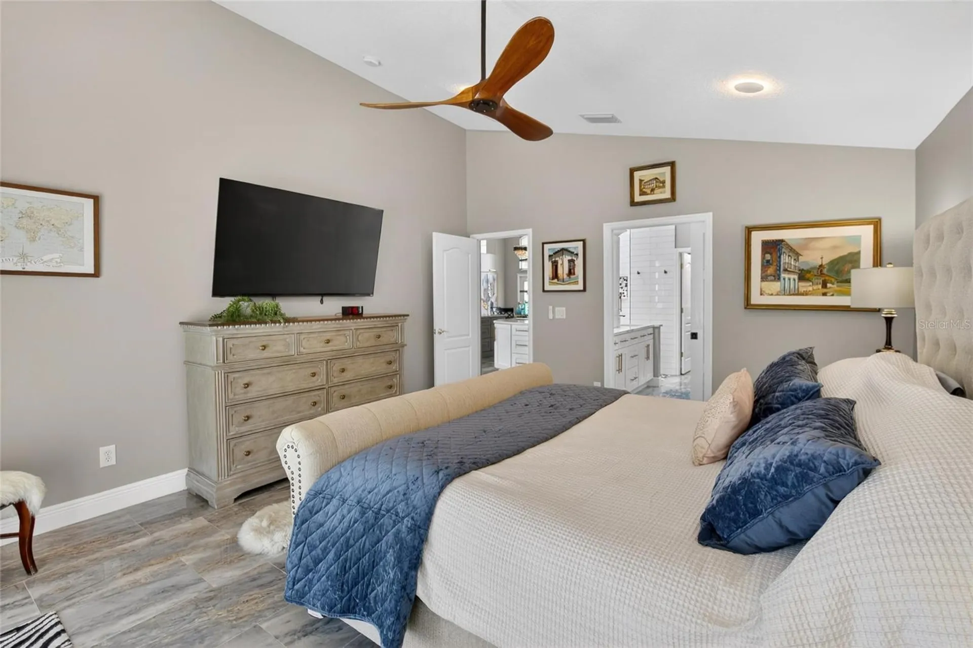 16525 Bridgewalk Drive Lithia FL 33547