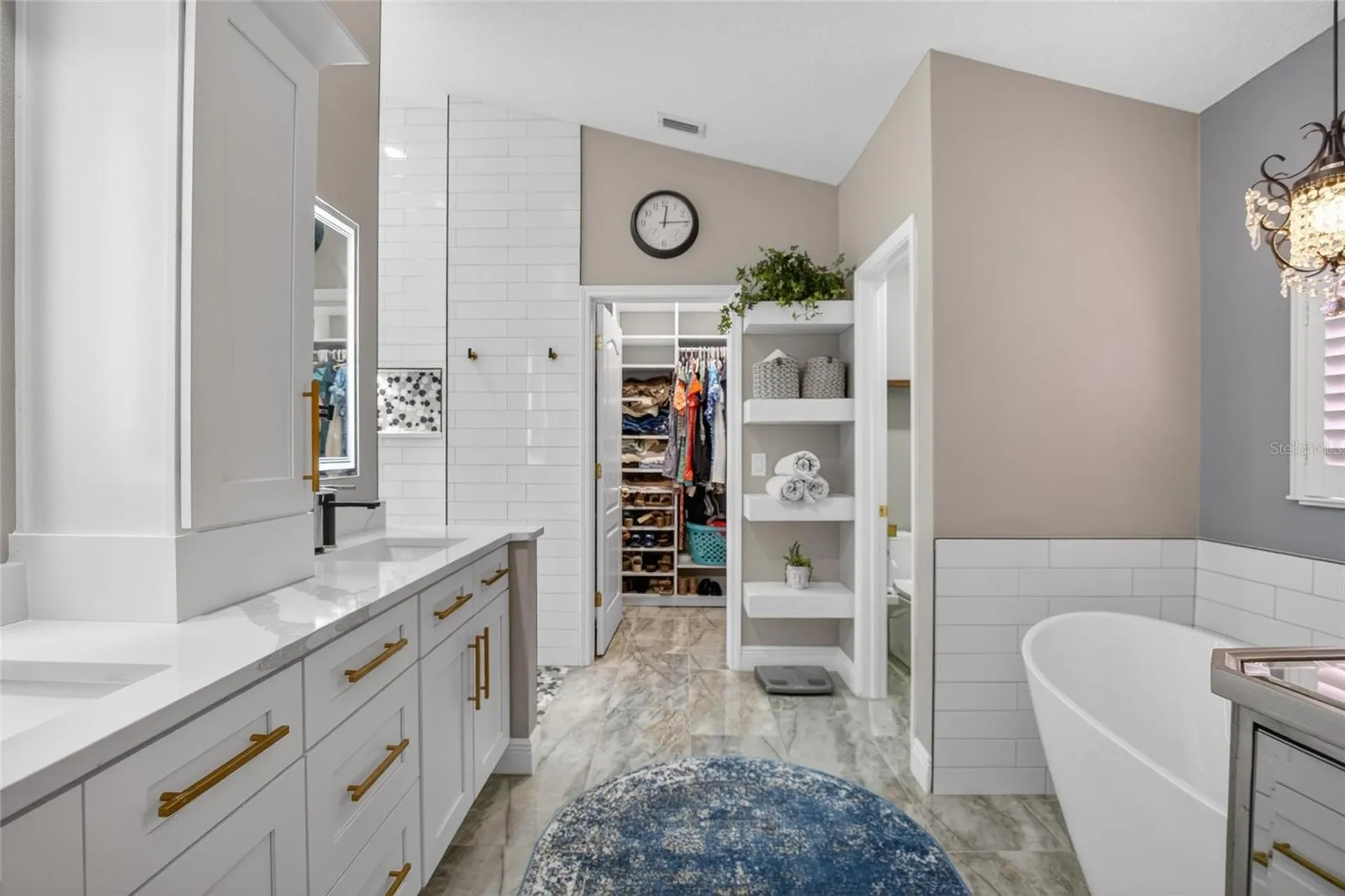 16525 Bridgewalk Drive Lithia FL 33547