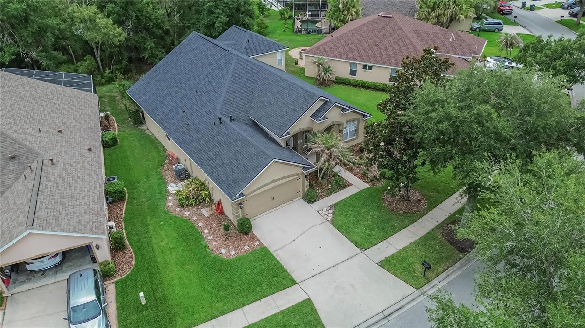 16525 Bridgewalk Drive Lithia FL 33547