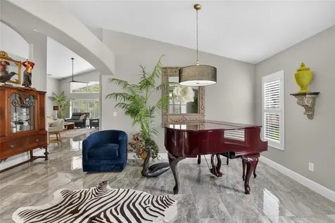 16525 Bridgewalk Drive Lithia FL 33547