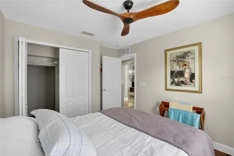 16525 Bridgewalk Drive Lithia FL 33547