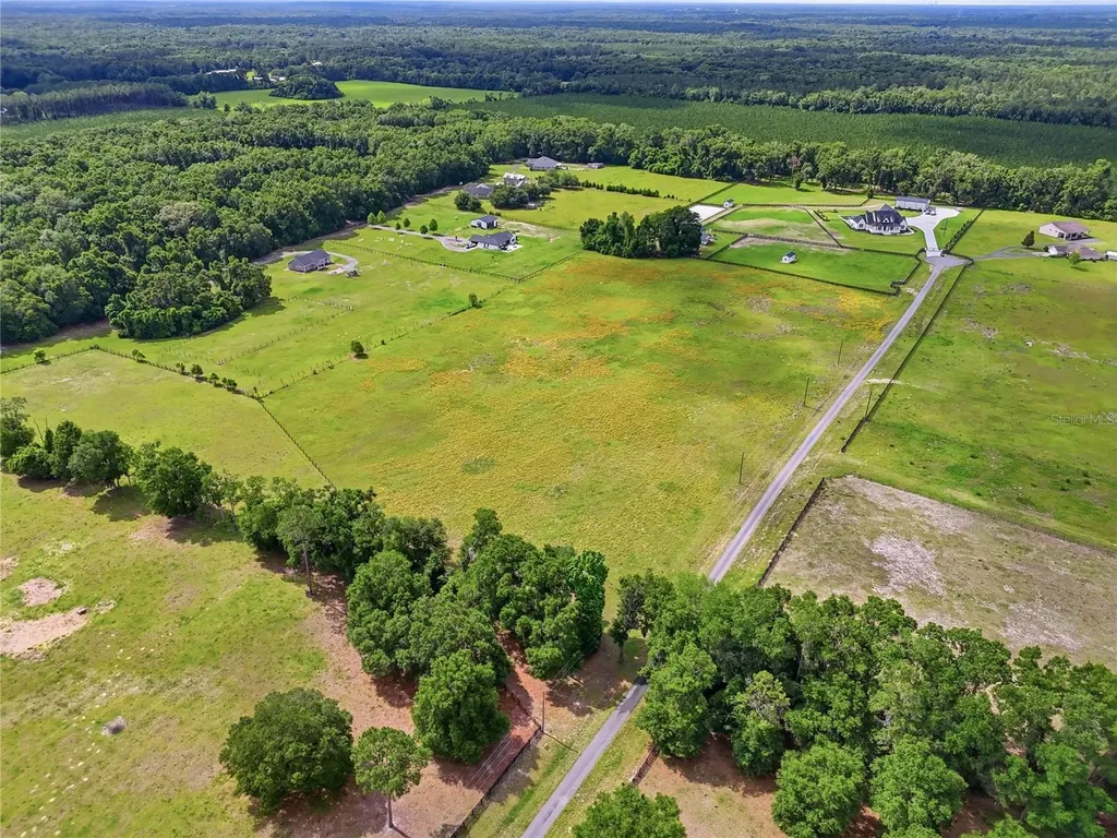 00 SW Sterling Terrace High Springs FL 32643