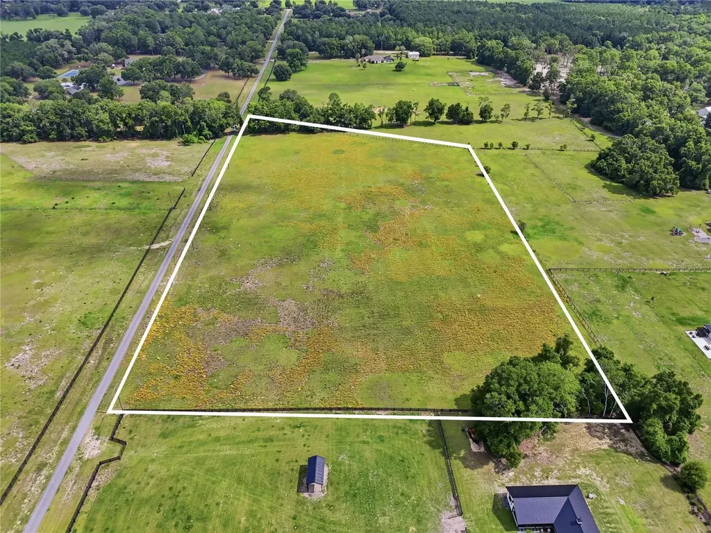 00 SW Sterling Terrace High Springs FL 32643