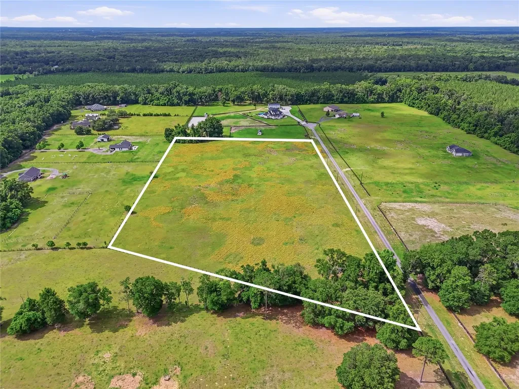 00 SW Sterling Terrace High Springs FL 32643