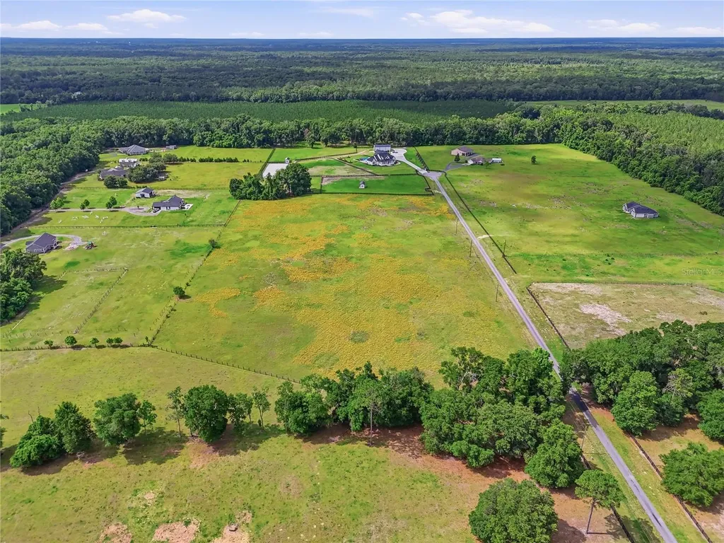 00 SW Sterling Terrace High Springs FL 32643