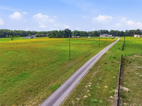 00 SW Sterling Terrace High Springs FL 32643