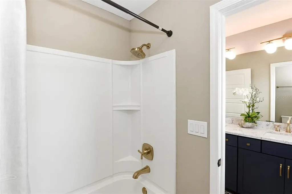 20 Los Lagos Palm Coast FL 32137