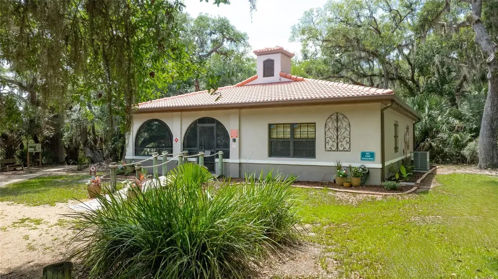 20 Los Lagos Palm Coast FL 32137