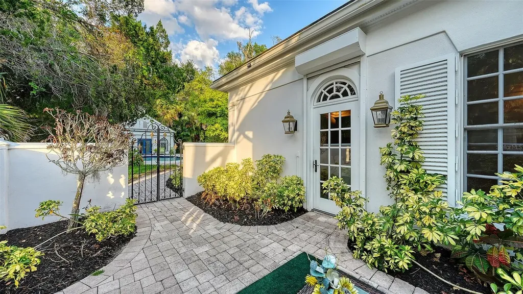 75 Osprey Point Drive Osprey FL 34229