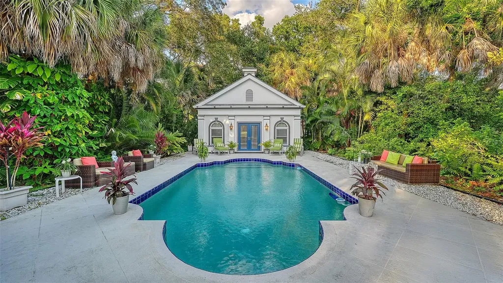 75 Osprey Point Drive Osprey FL 34229