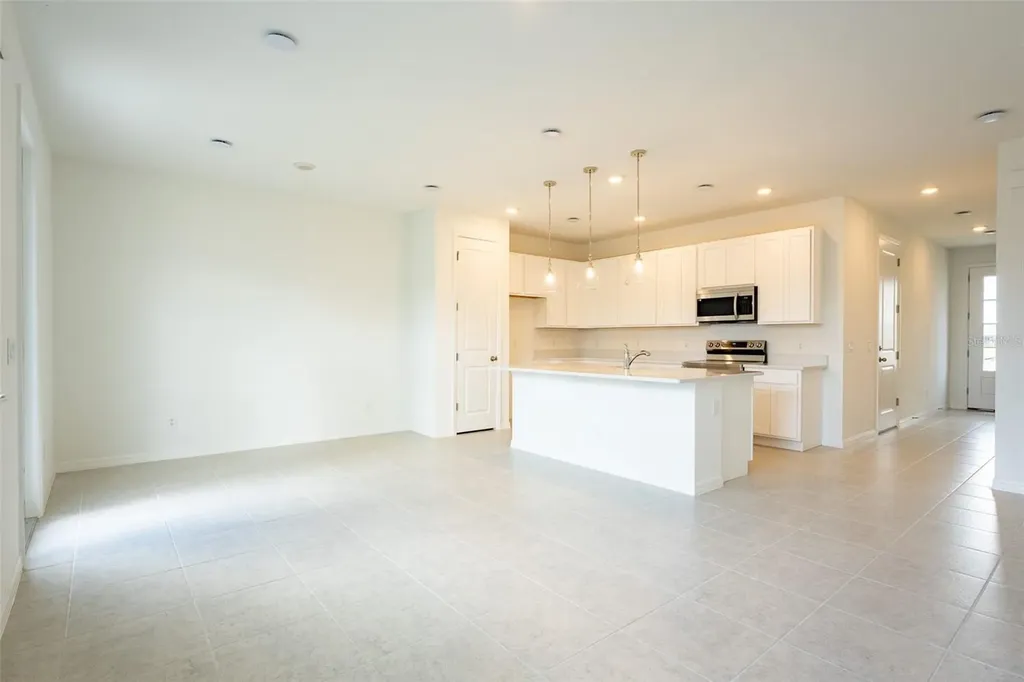 1038 Plantation Lane Davenport FL 33896