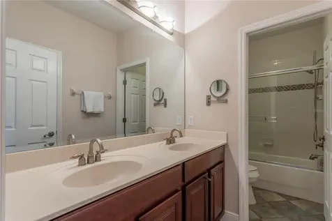 1608 Hanks Avenue Orlando FL 32814
