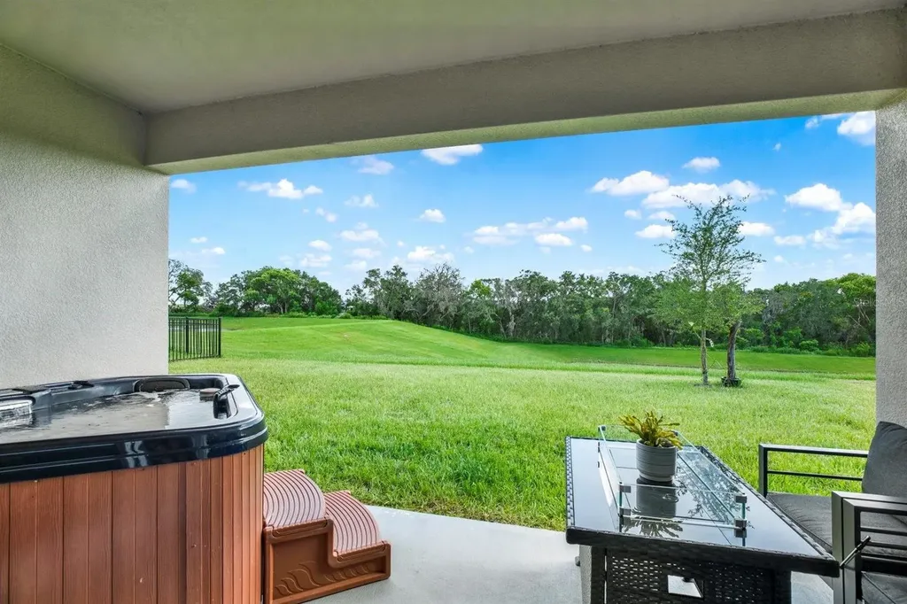 35514 Mahwah Avenue Dade City FL 33525