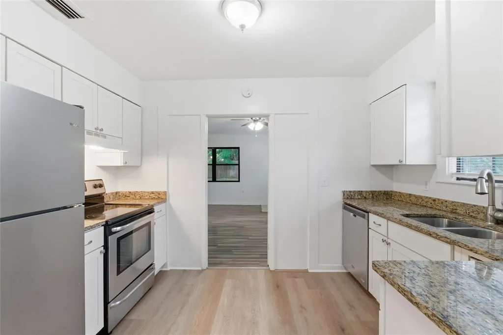 2206 Page Avenue Orlando FL 32806