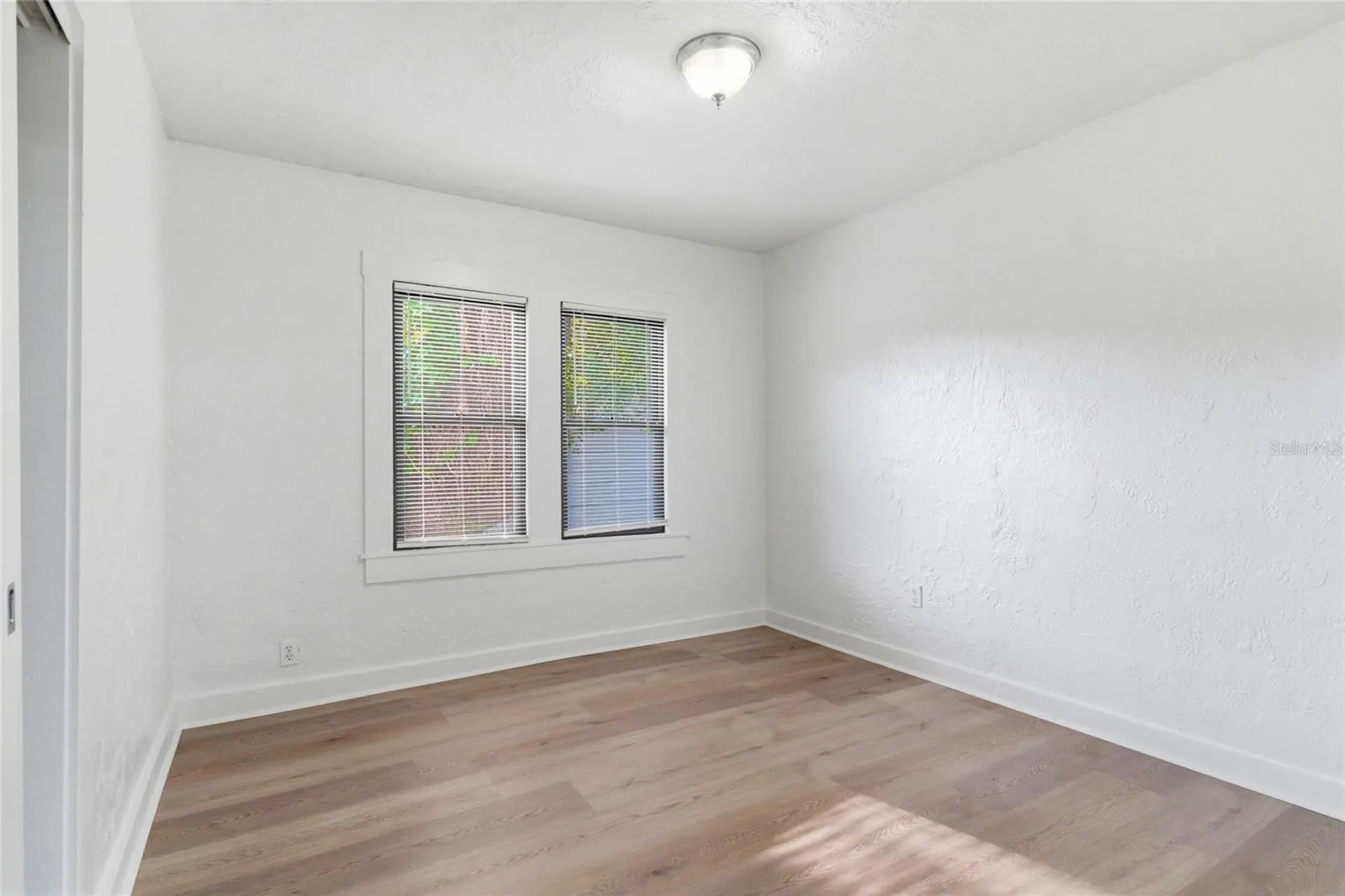 2206 Page Avenue Orlando FL 32806