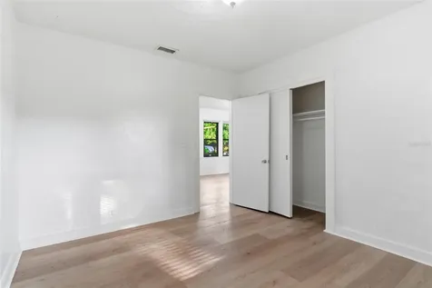 2206 Page Avenue Orlando FL 32806