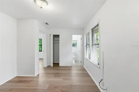 2206 Page Avenue Orlando FL 32806