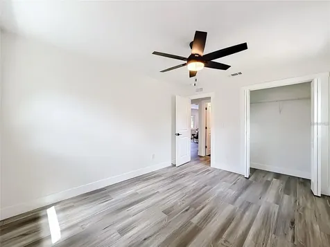 2335 Murilla Way S St Petersburg FL 33712