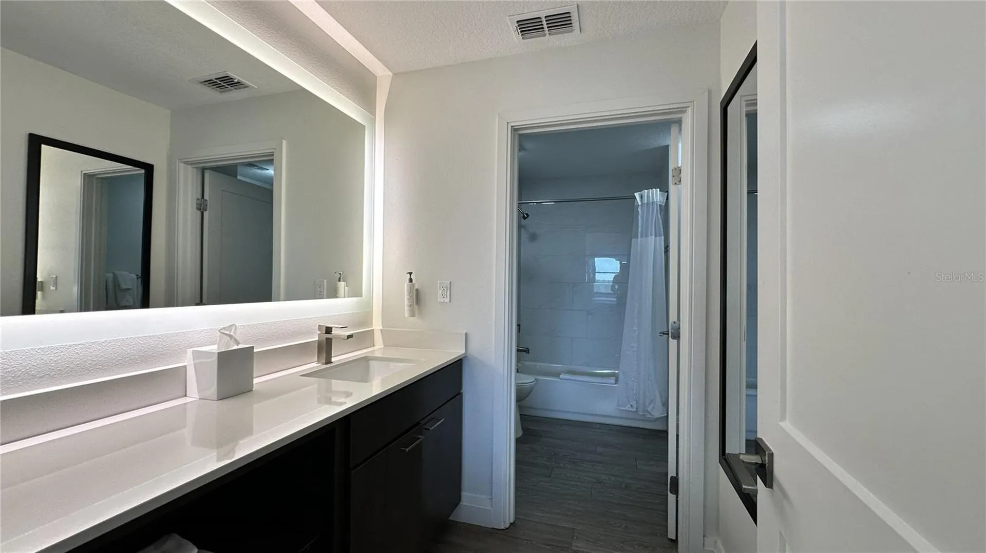 14501 Grove Resort Avenue Winter Garden FL 34787