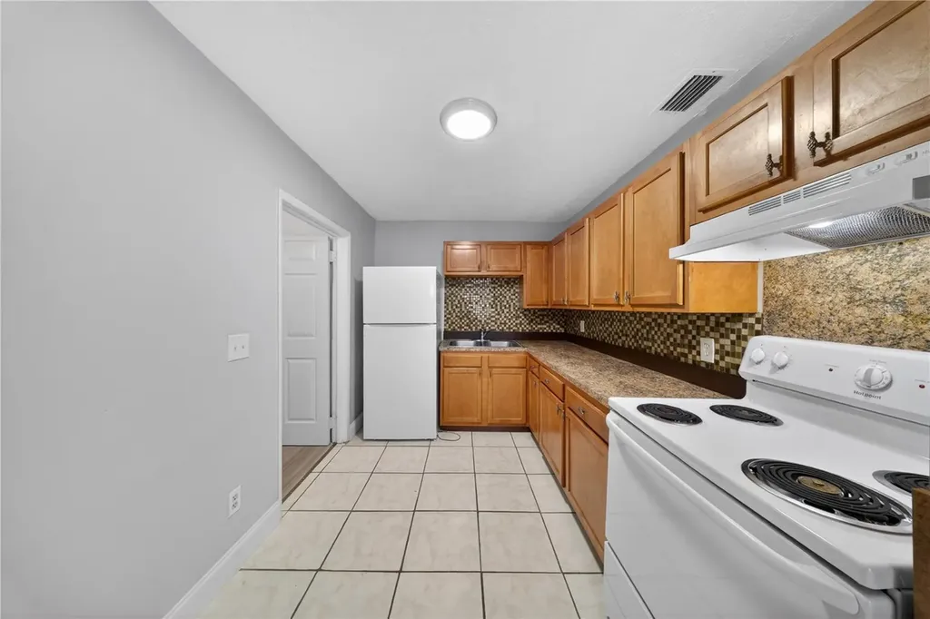 1706 N 29th Street Fort Pierce FL 34947