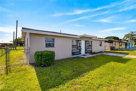 1706 N 29th Street Fort Pierce FL 34947