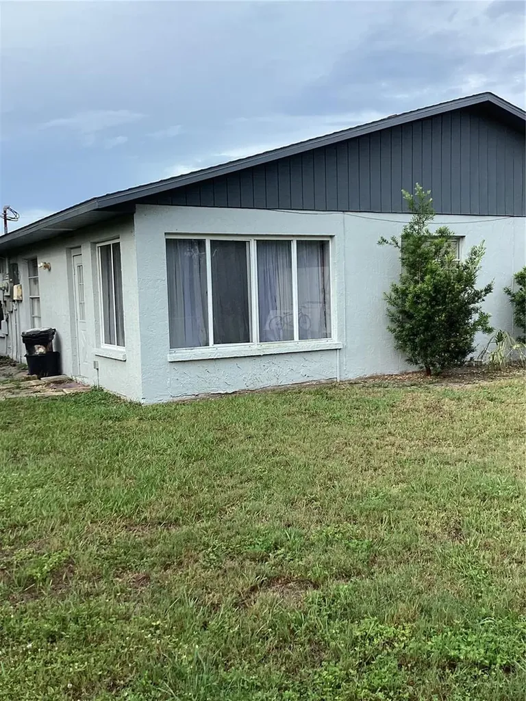 4007 78th Street W Bradenton FL 34209
