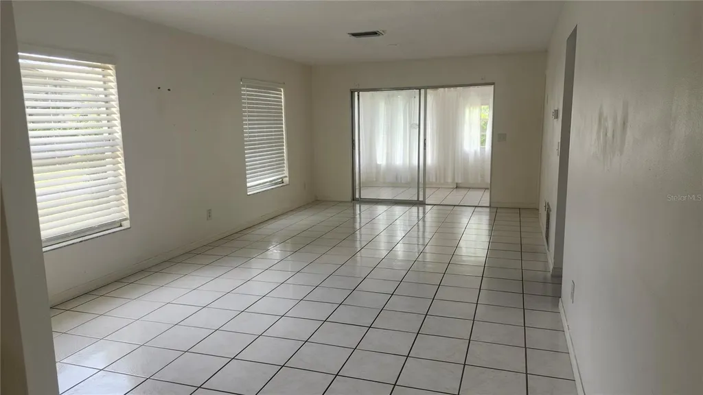 4007 78th Street W Bradenton FL 34209