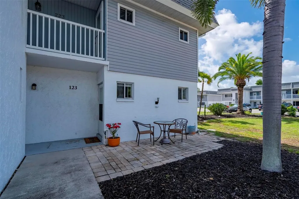 22375 Edgewater Drive Port Charlotte FL 33980